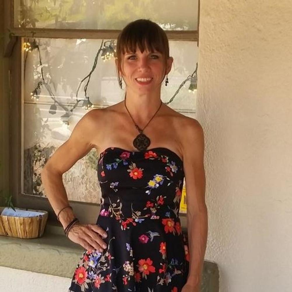 Meet your Posher, Krisztina